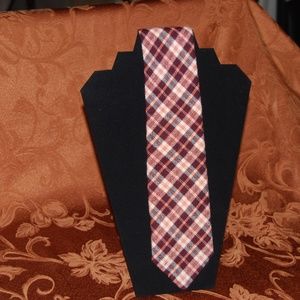 The Five-O-One Shop Plaid tie